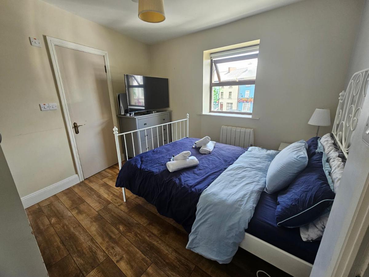 Cosy City Centre Apartment Голуей Екстериор снимка